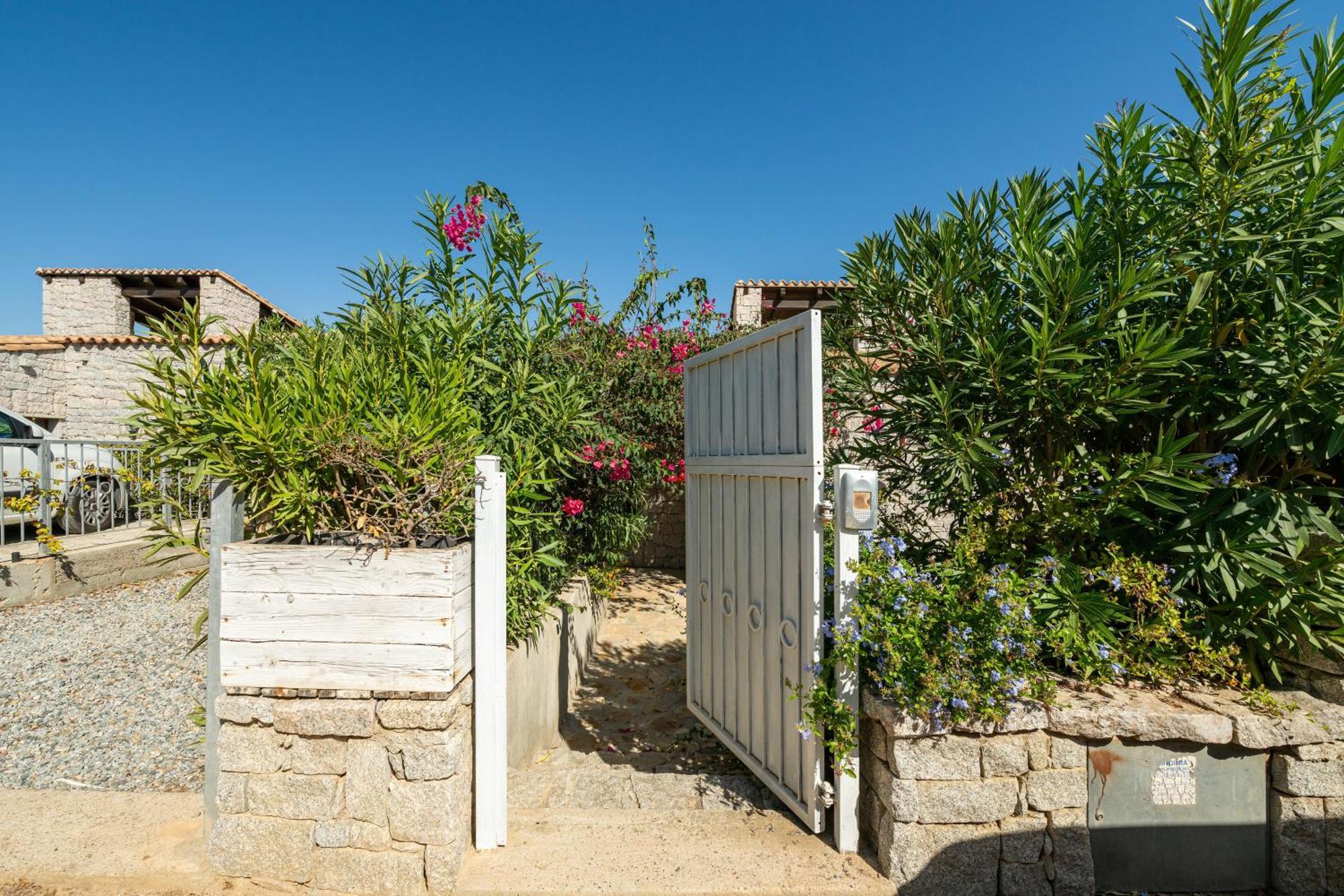 Villa Bouganville Cala Sinzias Castiadas Esterno foto